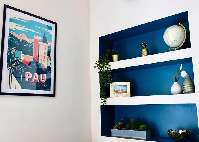 Апартаменты Tiny Stud